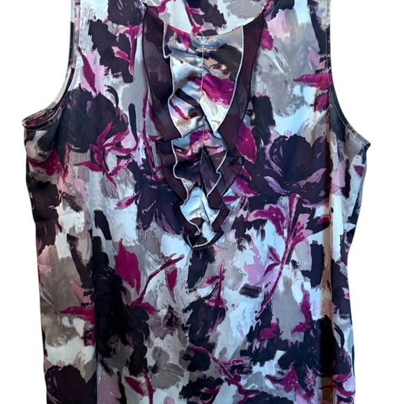 Ann Taylor Tops - Ann Taylor Ruffled Front Sleeveless blouse Mauve and Pink